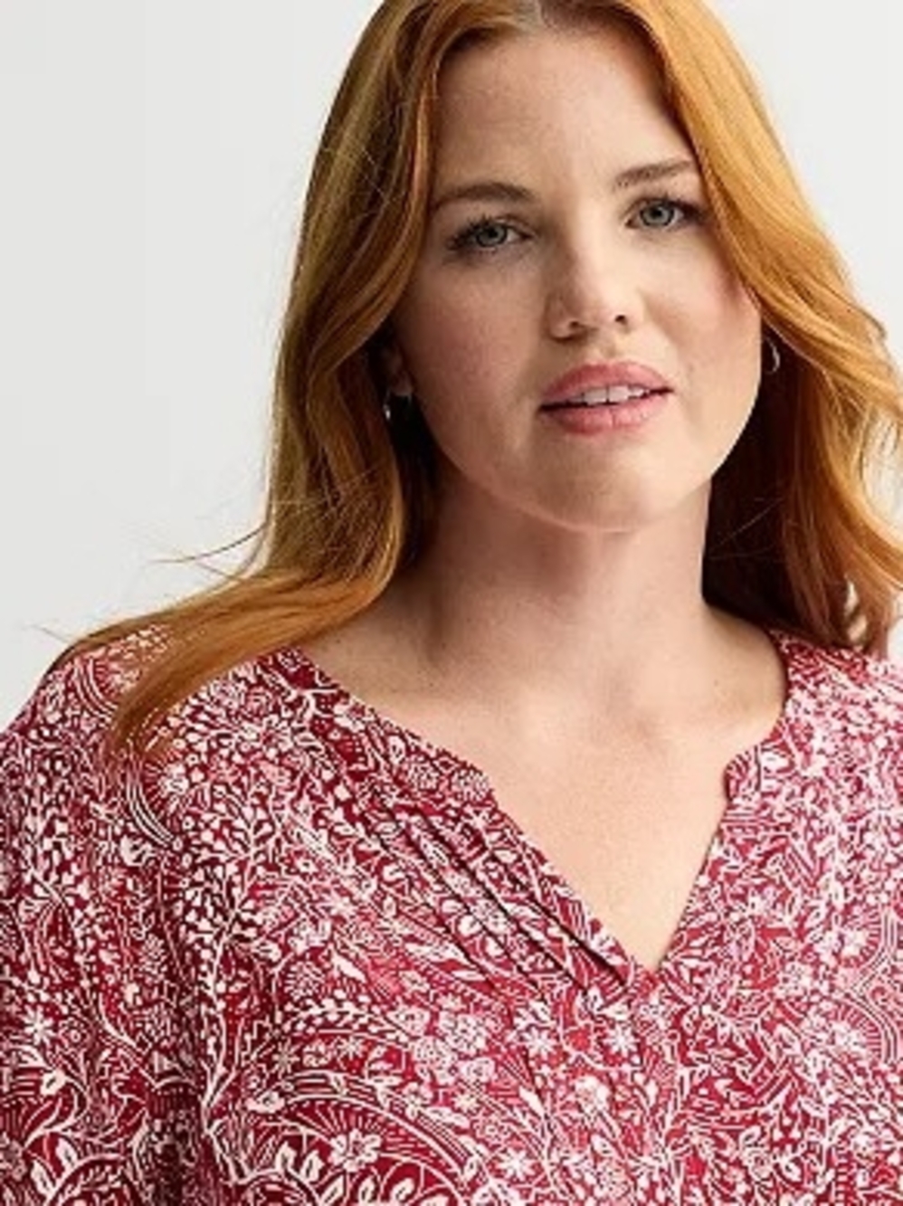 Croft & Barrow Split Neck Pintuck Blouse Color: Red Scenic Medallion